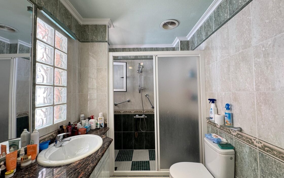 Таунхаус в Гуардамар, 3 спальни, 400 м до моря