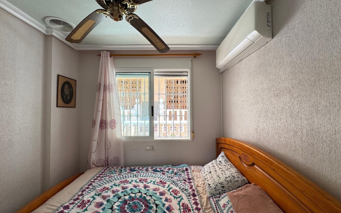 Таунхаус в Гуардамар, 3 спальни, 400 м до моря