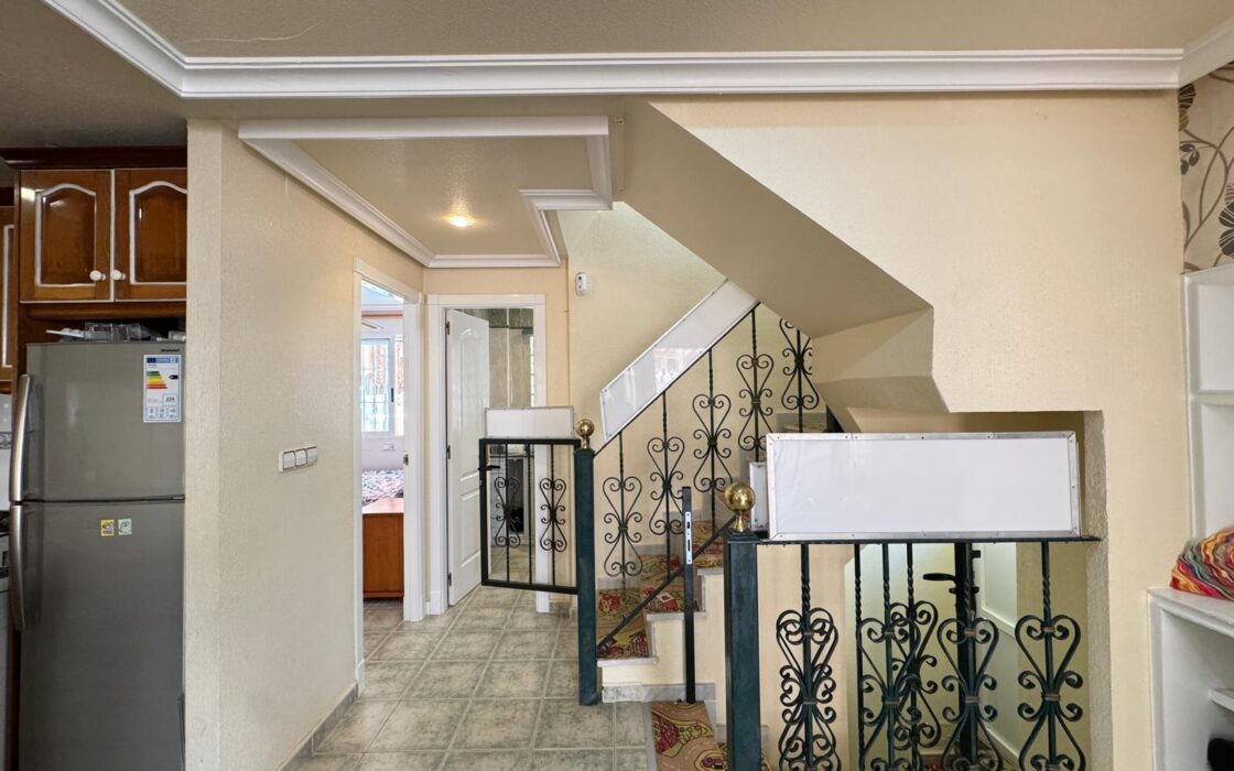 Таунхаус в Гуардамар, 3 спальни, 400 м до моря