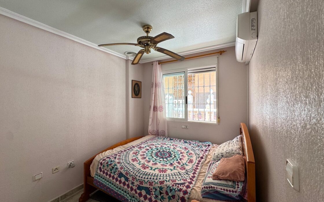 Таунхаус в Гуардамар, 3 спальни, 400 м до моря