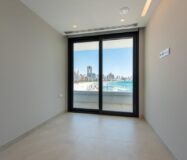 Двухуровневая квартира с джакузи у пляжа Пониенте, Бенидорм