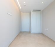 Двухуровневая квартира с джакузи у пляжа Пониенте, Бенидорм