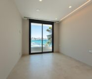 Двухуровневая квартира с джакузи у пляжа Пониенте, Бенидорм