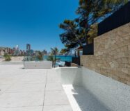 Двухуровневая квартира с джакузи у пляжа Пониенте, Бенидорм