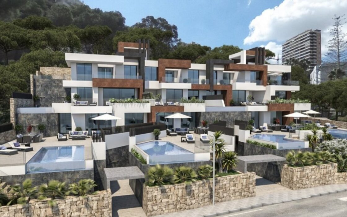 Двухуровневая квартира с джакузи у пляжа Пониенте, Бенидорм