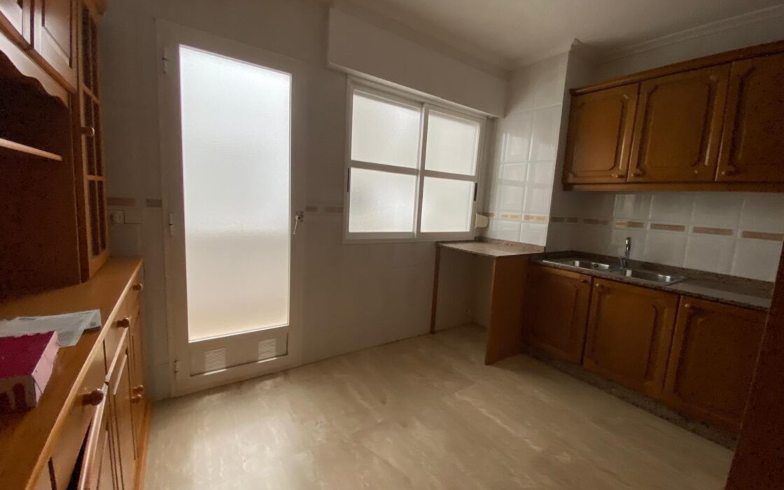 Апартаменты в Торревьехе у моря 142 кв.м с террасой