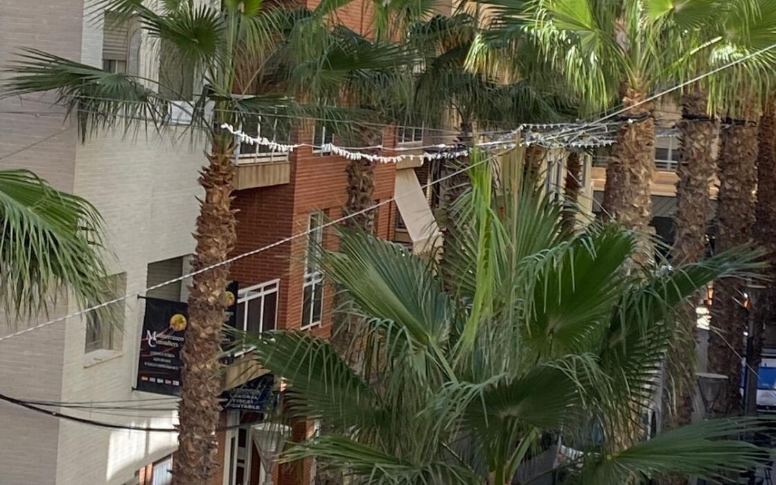 Апартаменты в Торревьехе у моря 142 кв.м с террасой