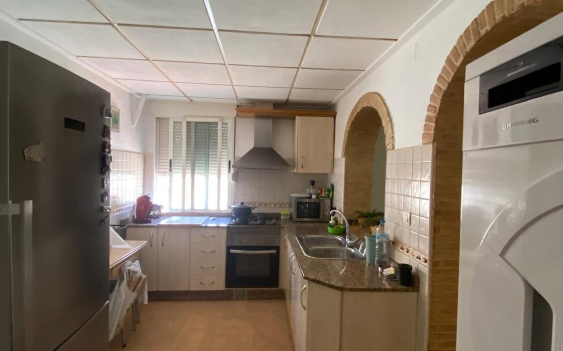 Дом в Торревьехе 80 кв.м с 3 спальнями у моря