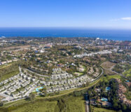 Таунхаус в Эстепоне, 3 спальни, терраса, 206.92 кв.м