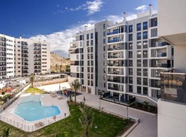 Квартира 3 кімнати в Аліканті, новий комплекс з терасою