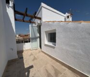 Ремонтированный дом с террасами в Коста Бланка 3 спальни