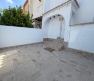 Ремонтированный дом с террасами в Коста Бланка 3 спальни