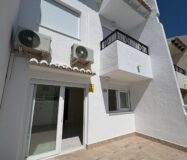 Ремонтированный дом с террасами в Коста Бланка 3 спальни