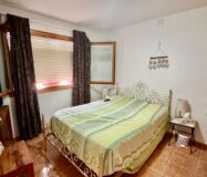 Уютный загородный дом в Рельеу с террасой и бассейном 135 кв.м