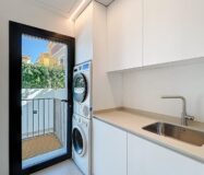 Сучасна вілла в Альбирі 339 кв.м з приватним басейном