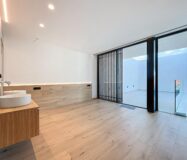 Сучасна вілла в Альбирі 339 кв.м з приватним басейном