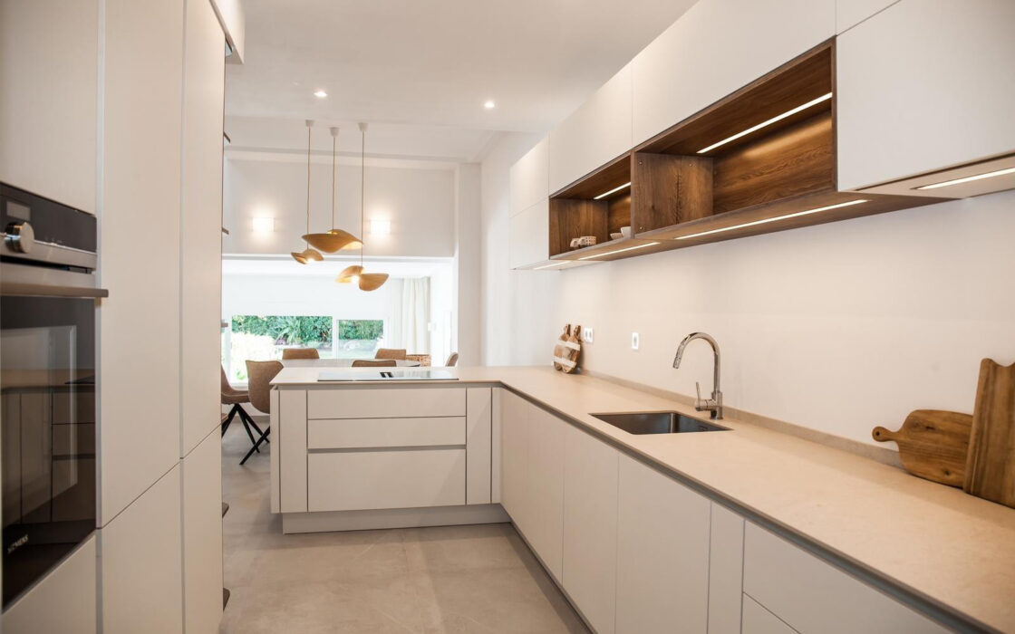 Таунхаус з терасою в Алоха Гольф, 385 кв.м, Marbella