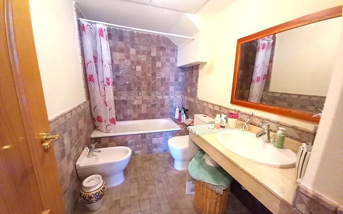 Дом в Финестрате 128 кв.м, 3 спальни, вид на море