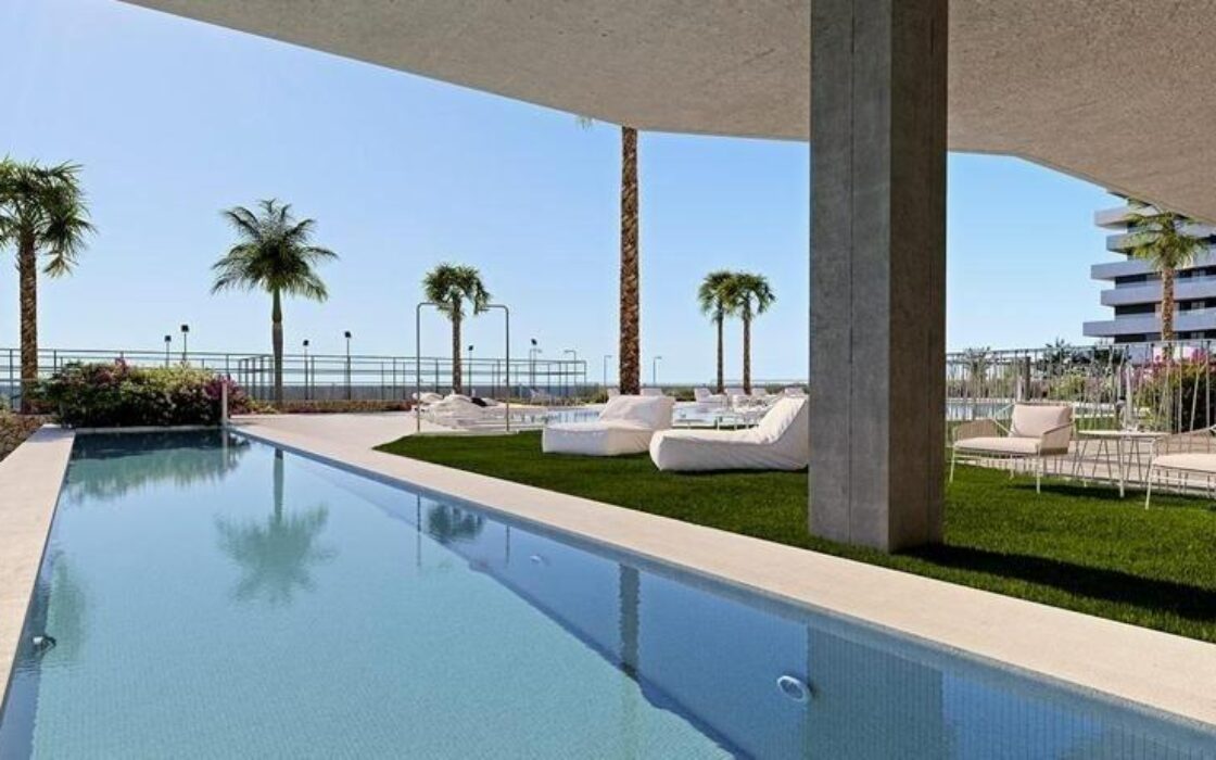 Апартаменти 103 кв.м у моря в Аликанте з терасою