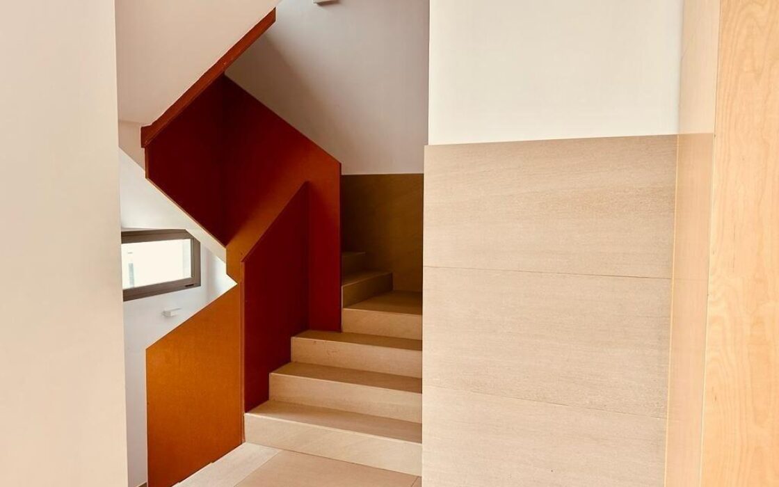 Апартаменти 103 кв.м у моря в Аликанте з терасою