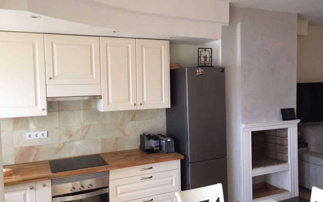 Дуплексный пентхаус 120 кв.м у моря в Порт Саплая