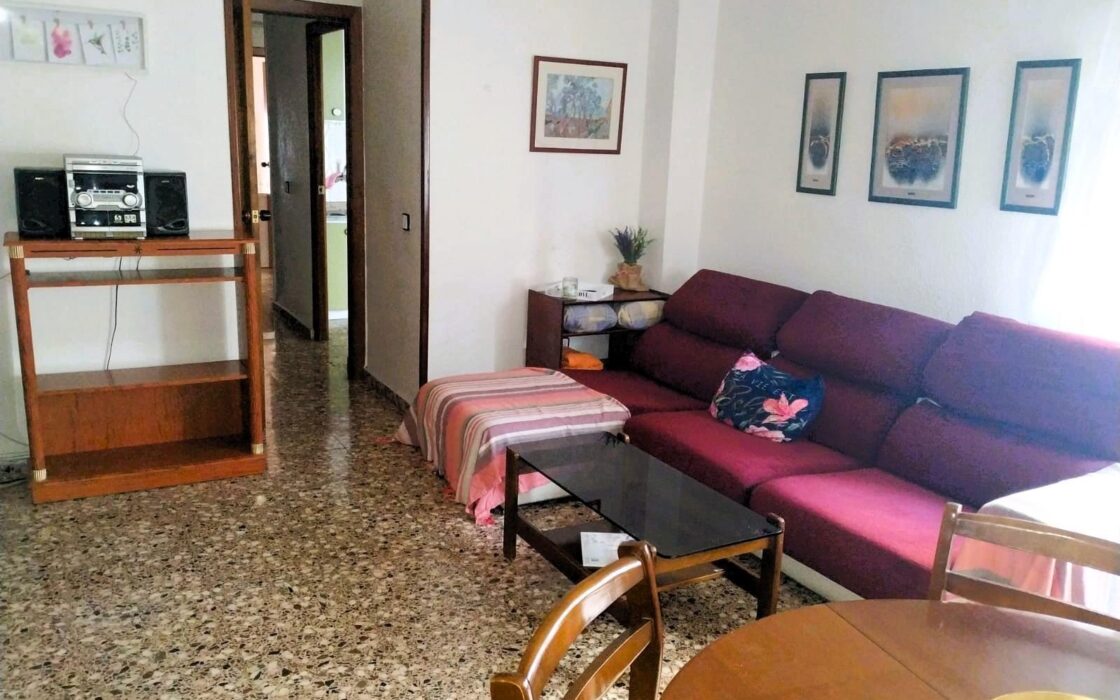 Квартира с балконом в Сан-Висенте, 3 комнаты, 82 кв.м.