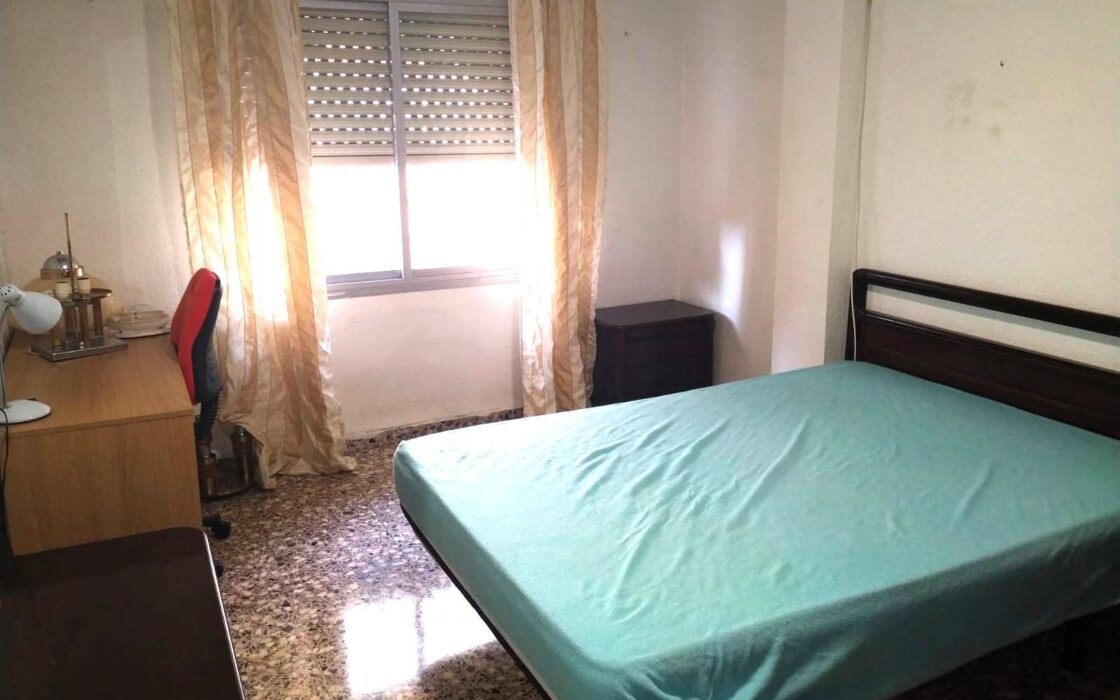 Квартира с балконом в Сан-Висенте, 3 комнаты, 82 кв.м.