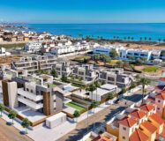 Апартаменты 175 кв.м у моря в Пилар де ла Орадада