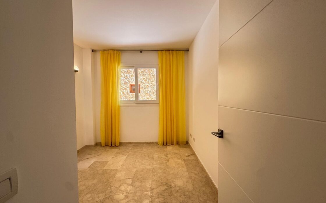 Апартаменты в Пунта Прима с видом на море 101 кв.м 3 спальни