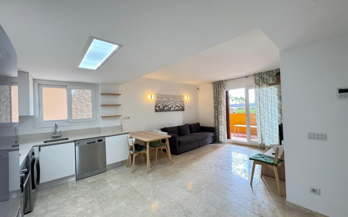 Апартаменты в Пунта Прима с видом на море 101 кв.м 3 спальни