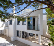 Таунхаус 2 спальни в Сьерра Бланка, Марбелья с террасой