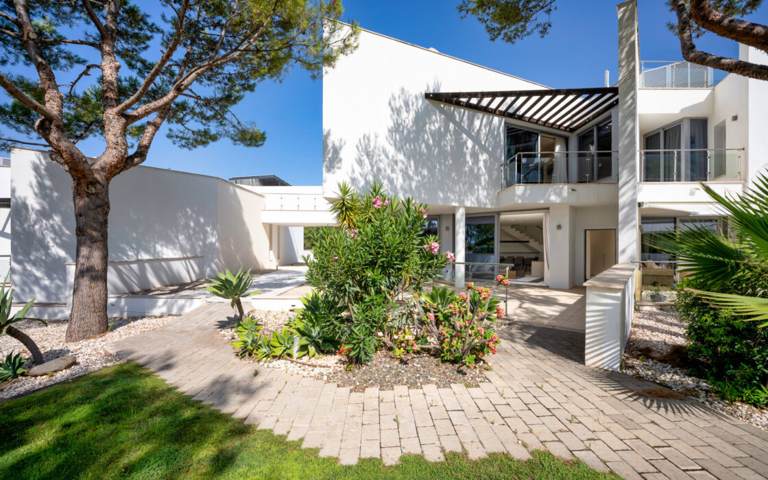 Таунхаус 2 спальни в Сьерра Бланка, Марбелья с террасой