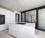 Таунхаус 2 спальни в Сьерра Бланка, Марбелья с террасой