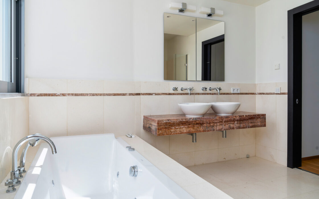 Таунхаус 2 спальни в Сьерра Бланка, Марбелья с террасой