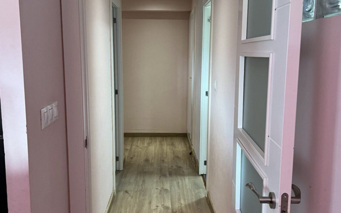 Квартира в Салере 99 кв.м с террасой у моря