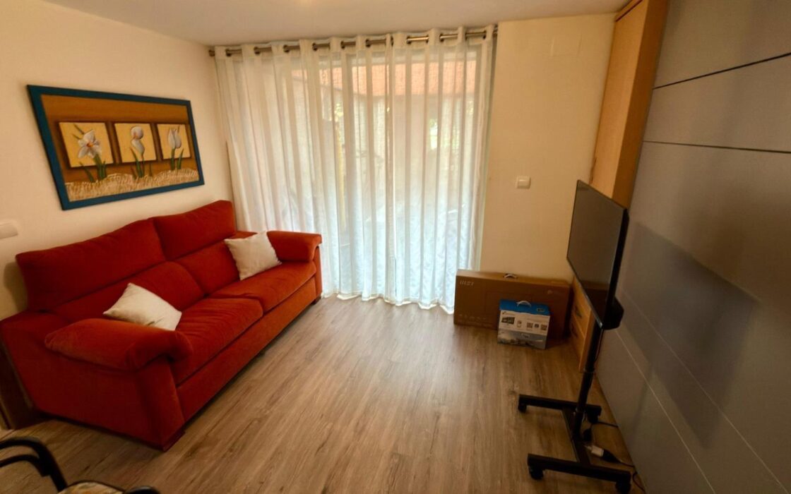 Дом в Аликанте 288 кв.м с террасой рядом с морем