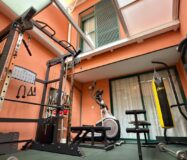 Дом в Аликанте 288 кв.м с террасой рядом с морем