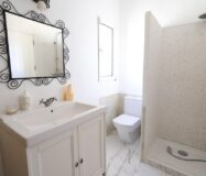 Дом в Ориуэла Коста 189 кв.м с террасой и джакузи