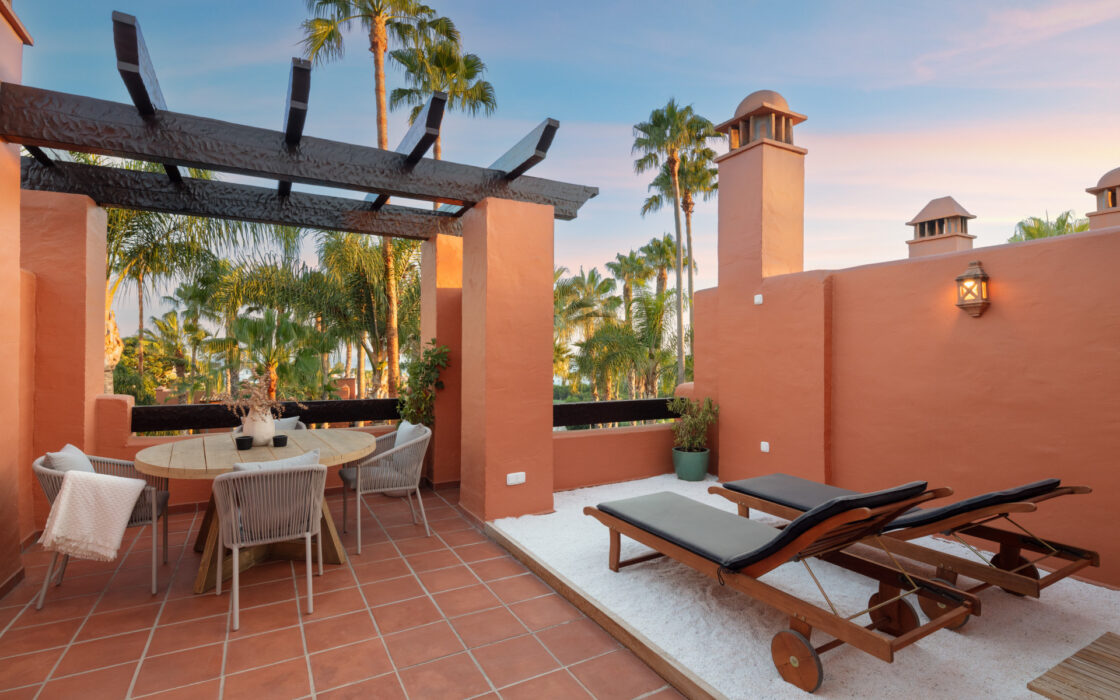 Таунхаус с террасой на Золотой Миле, 213 кв.м, 4 спальни