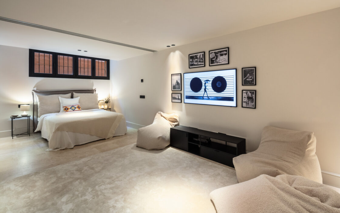 Таунхаус с террасой на Золотой Миле, 213 кв.м, 4 спальни