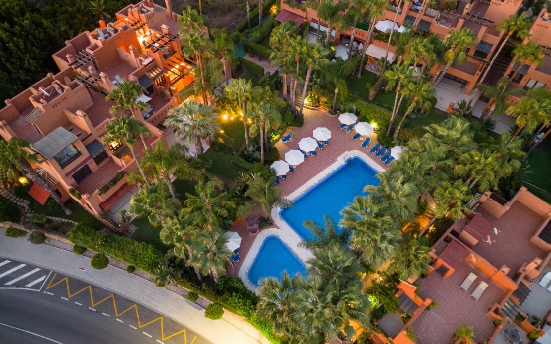 Таунхаус с террасой на Золотой Миле, 213 кв.м, 4 спальни