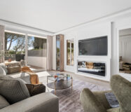 Изысканный таунхаус 240 кв.м в Алохе, терраса и мебель