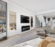 Изысканный таунхаус 240 кв.м в Алохе, терраса и мебель