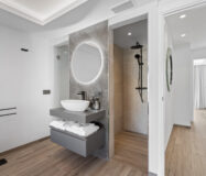 Изысканный таунхаус 240 кв.м в Алохе, терраса и мебель