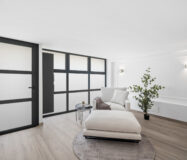 Изысканный таунхаус 240 кв.м в Алохе, терраса и мебель