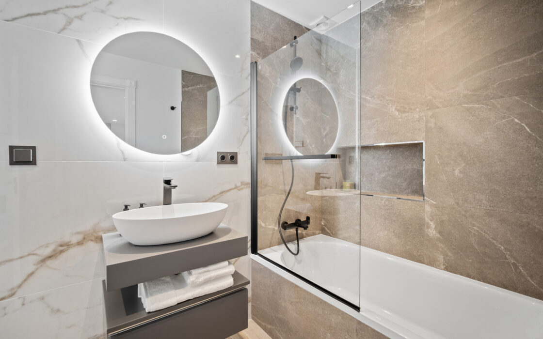 Изысканный таунхаус 240 кв.м в Алохе, терраса и мебель