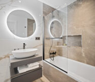 Изысканный таунхаус 240 кв.м в Алохе, терраса и мебель