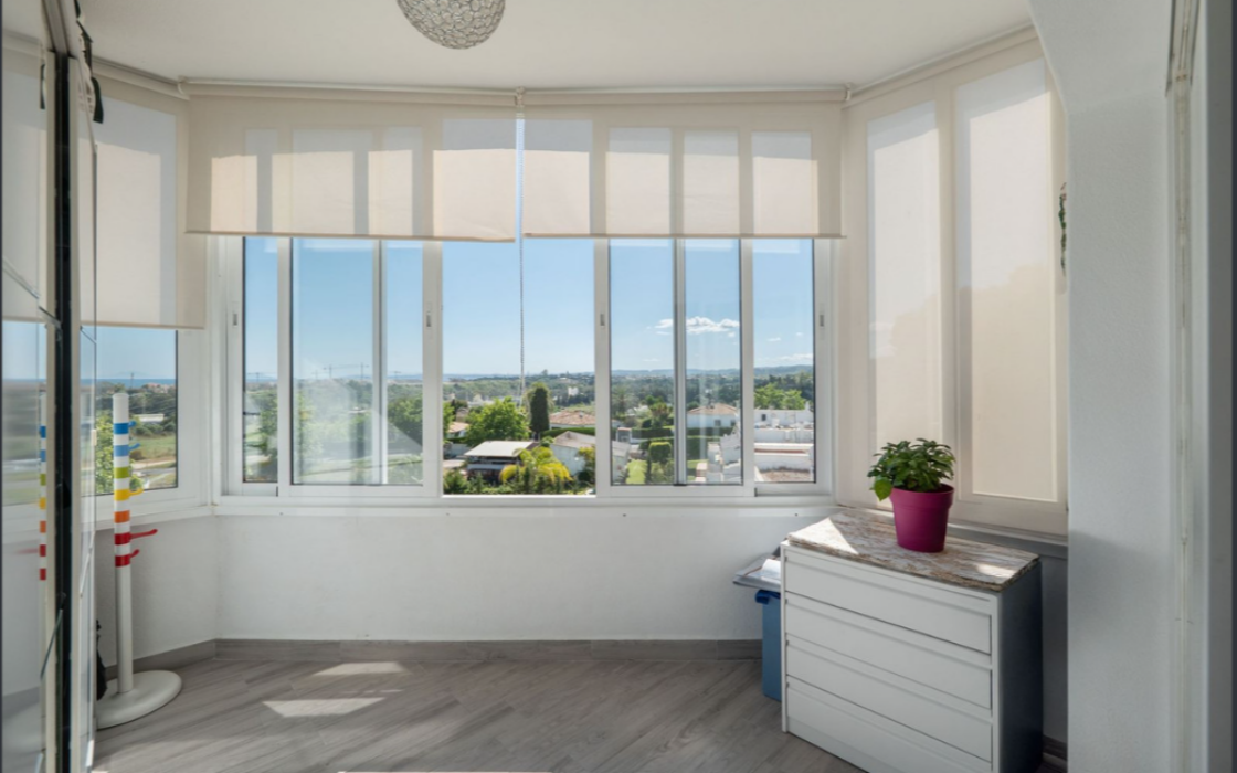 Апартаменти з панорамним видом на море в Коста-дель-Соль