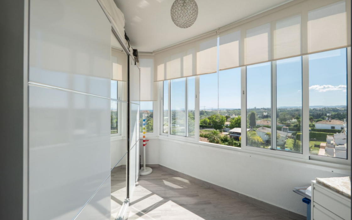 Апартаменти з панорамним видом на море в Коста-дель-Соль