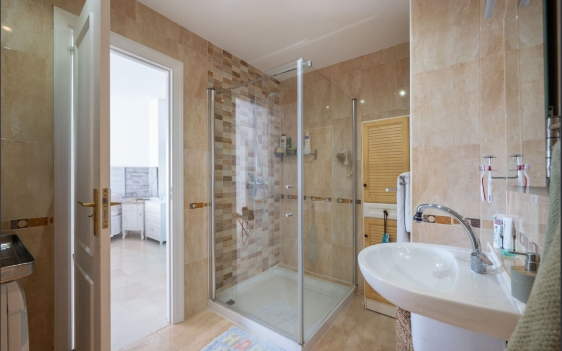 Апартаменти з панорамним видом на море в Коста-дель-Соль